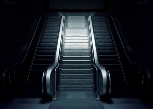 老化という「人生の下りのエスカレーター」を逆走する方法