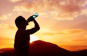 水分摂取できると痩せやすくなります。